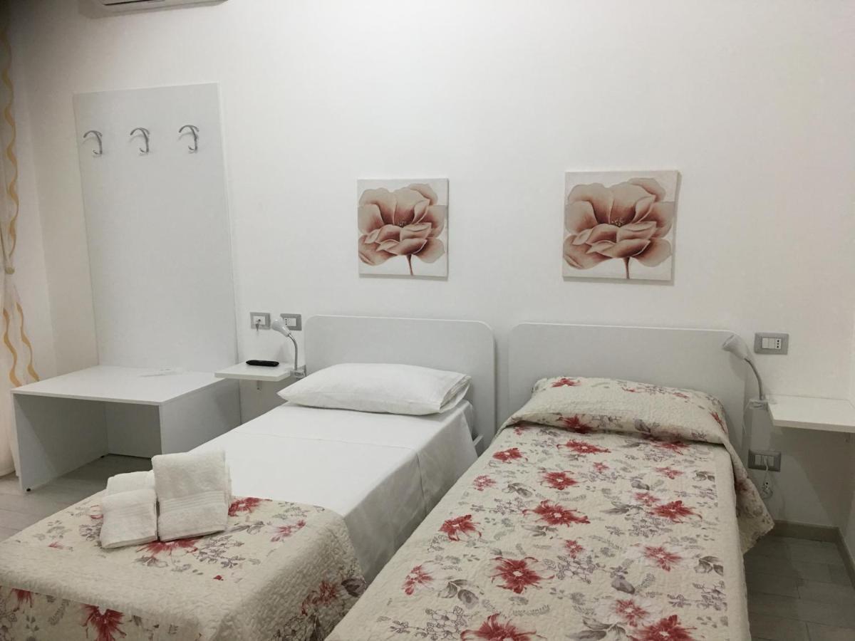 B&B Archimede Флоридия Экстерьер фото