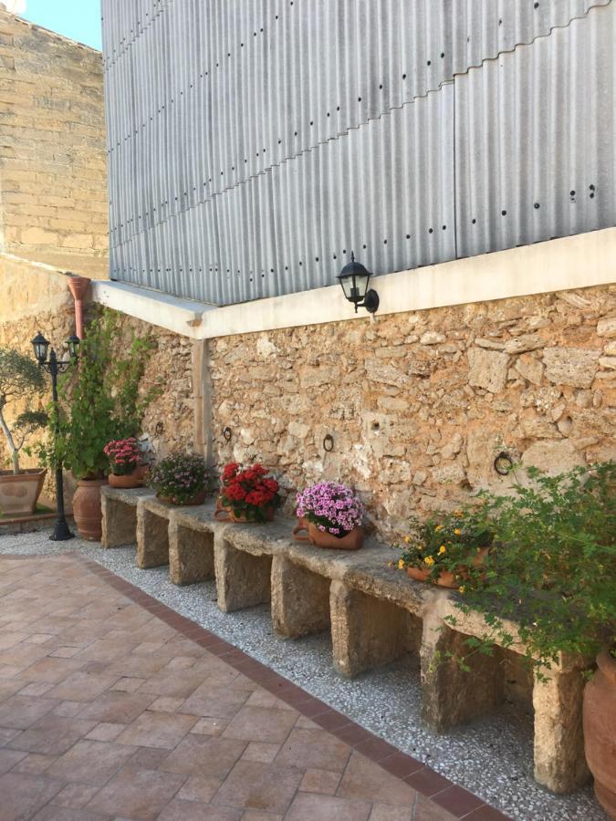 B&B Archimede Флоридия Экстерьер фото