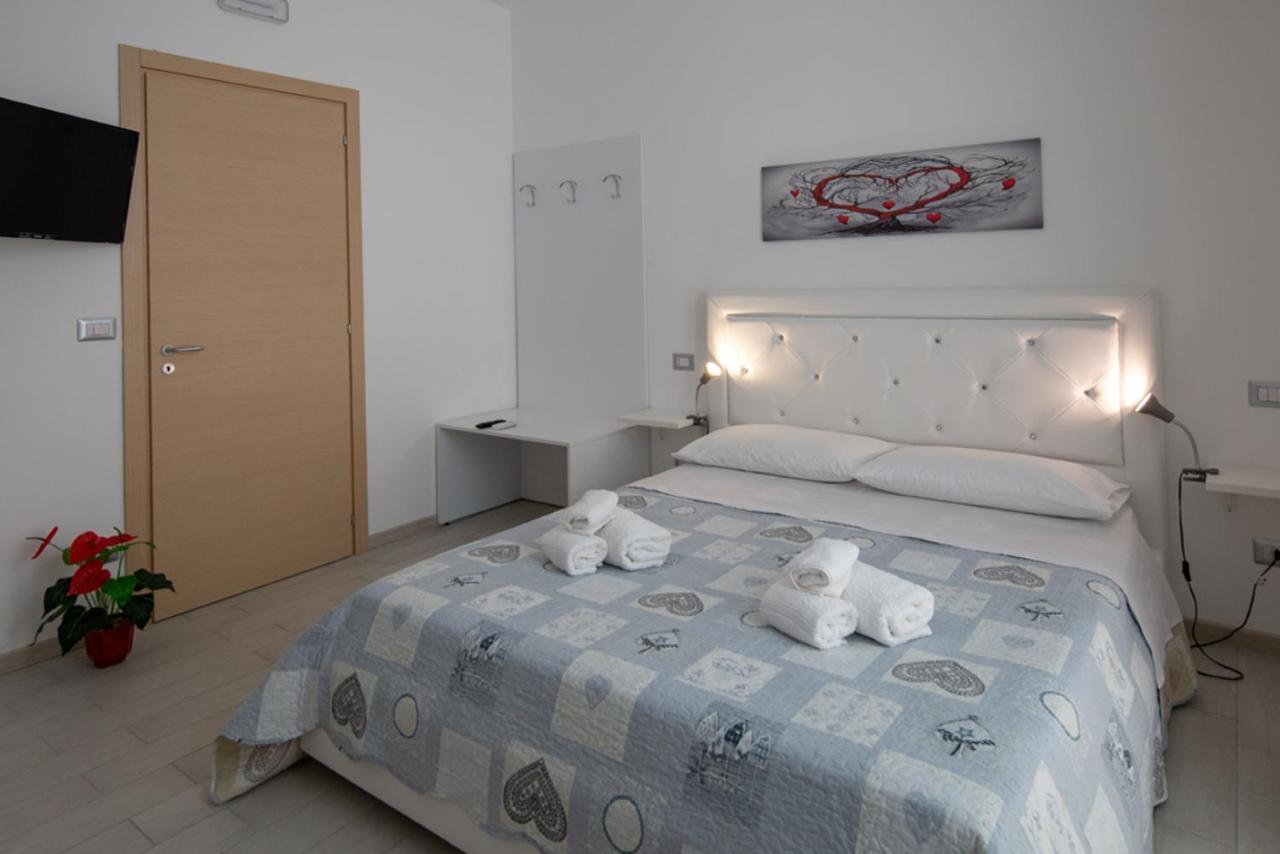 B&B Archimede Флоридия Экстерьер фото