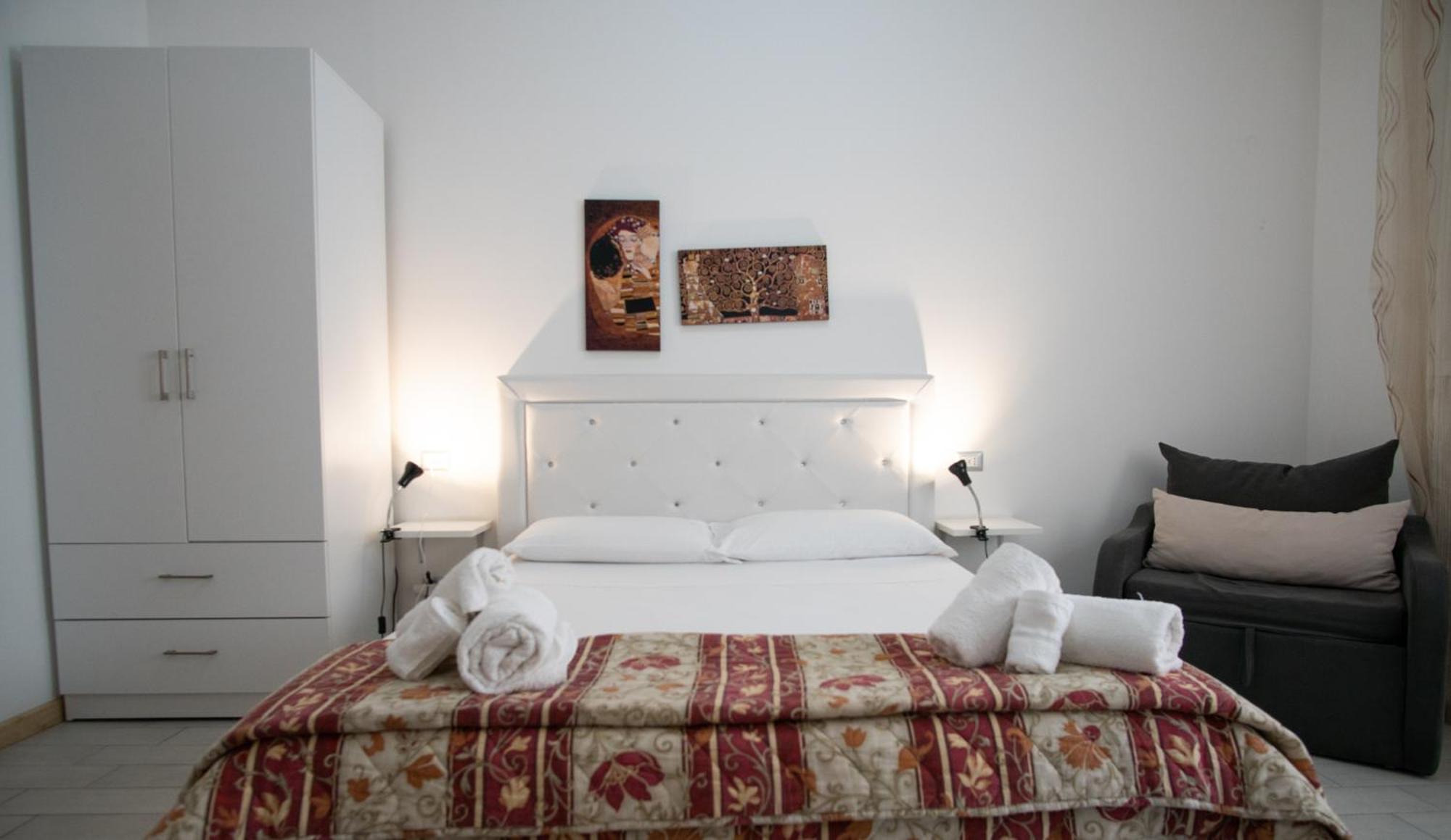 B&B Archimede Флоридия Экстерьер фото