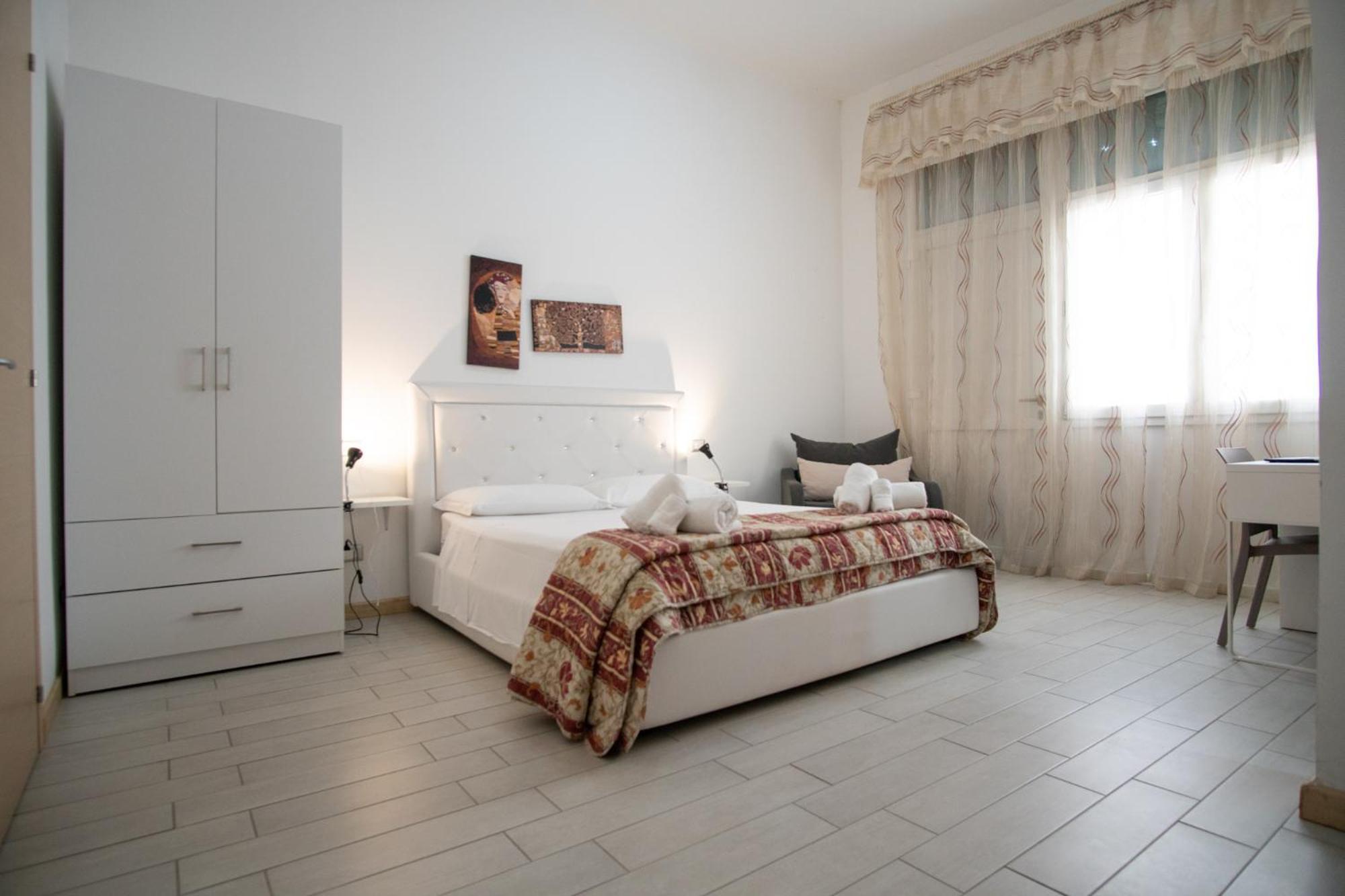 B&B Archimede Флоридия Экстерьер фото