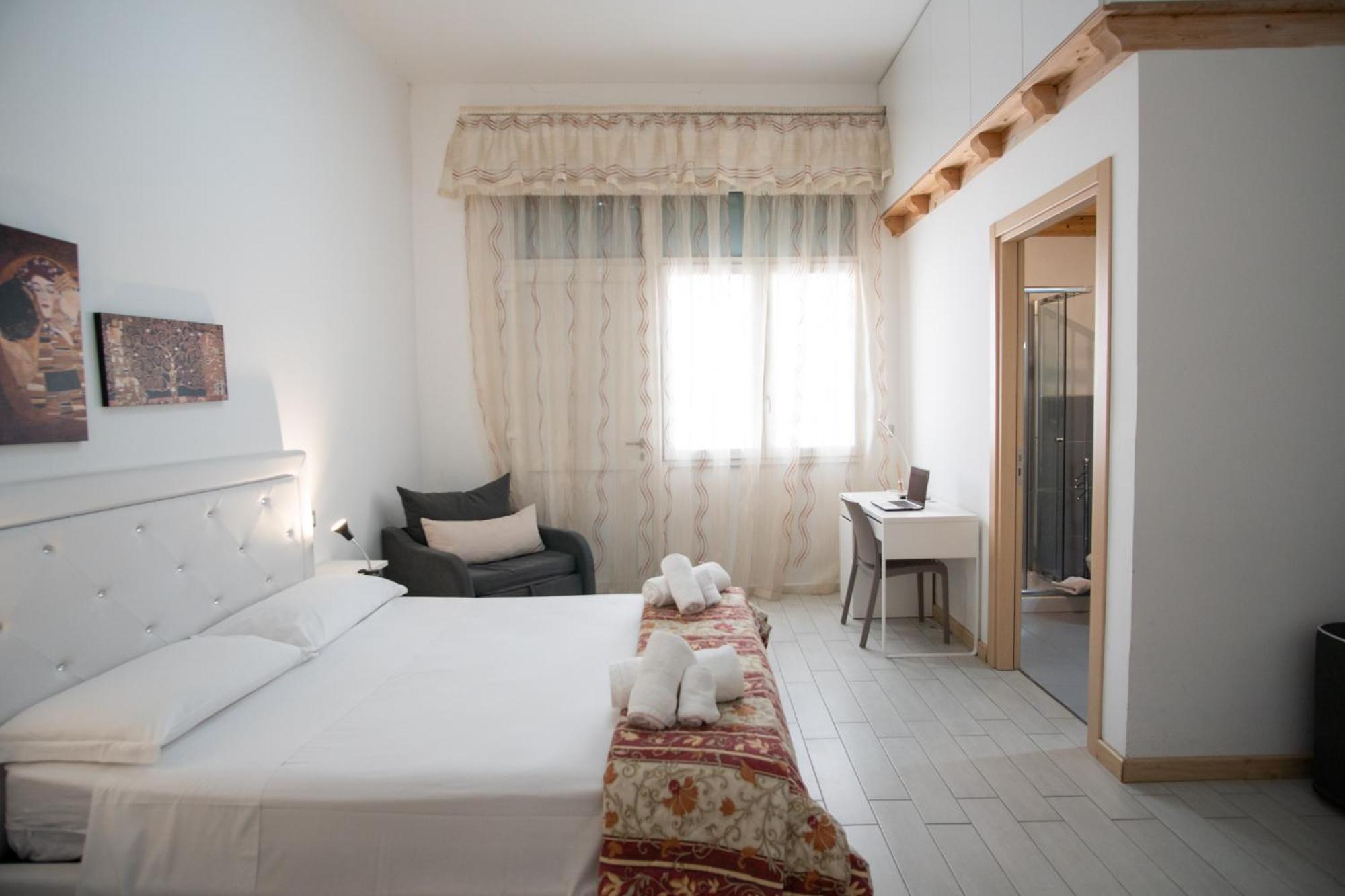 B&B Archimede Флоридия Экстерьер фото
